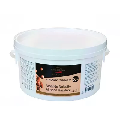 Fruity crunchy almond and hazelnut praline 50%