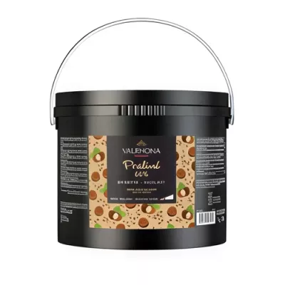 Fruity hazelnut praline 66%