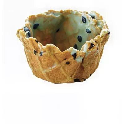 Mini savoury basil basket